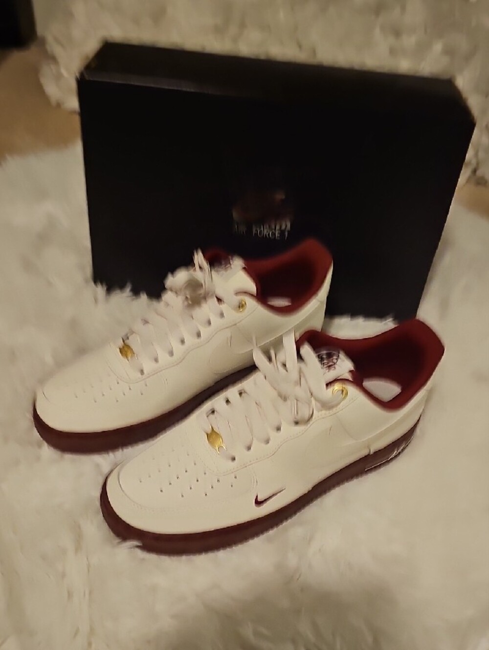 Nike Air Force 1 Low Cream with Burgundy Accents - Picture 3 of 7